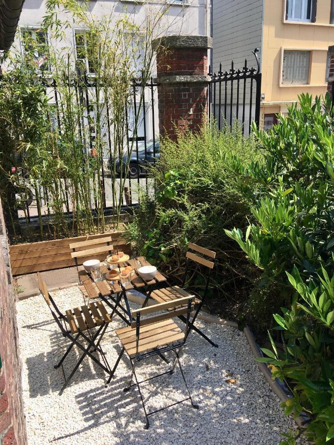 La Cabane Urbaine Et Son Jardin ルーアン エクステリア 写真